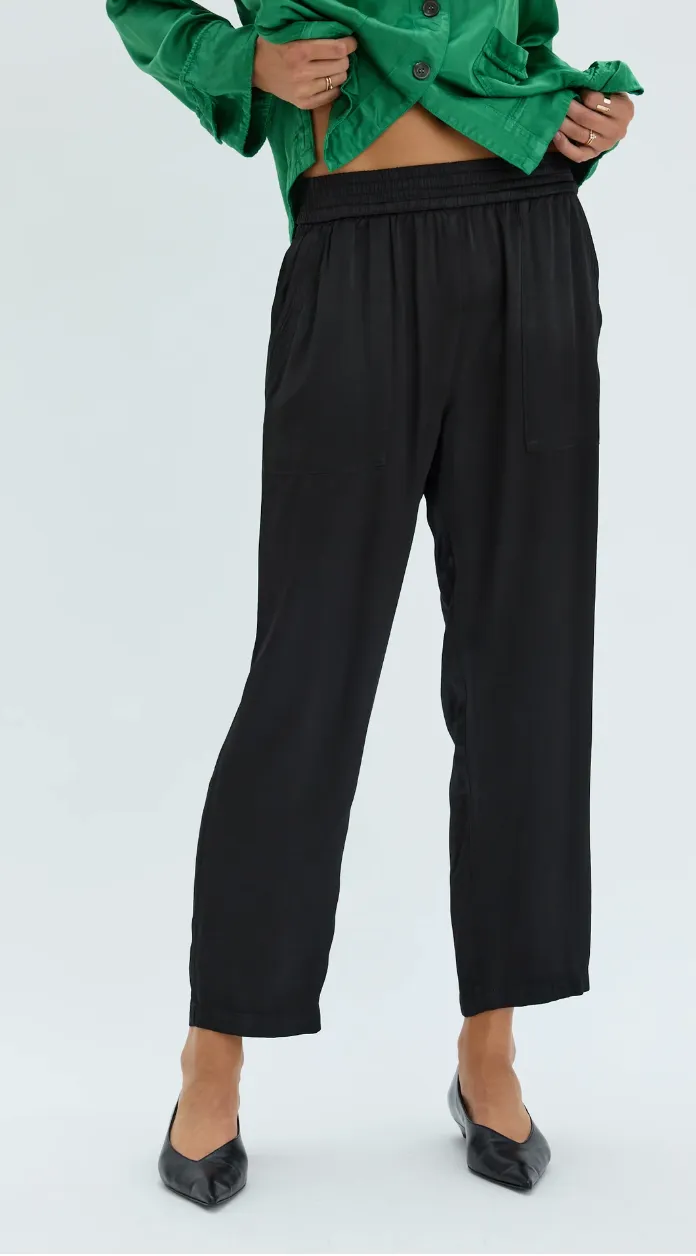 TRAPUNTO PANT - BLACK