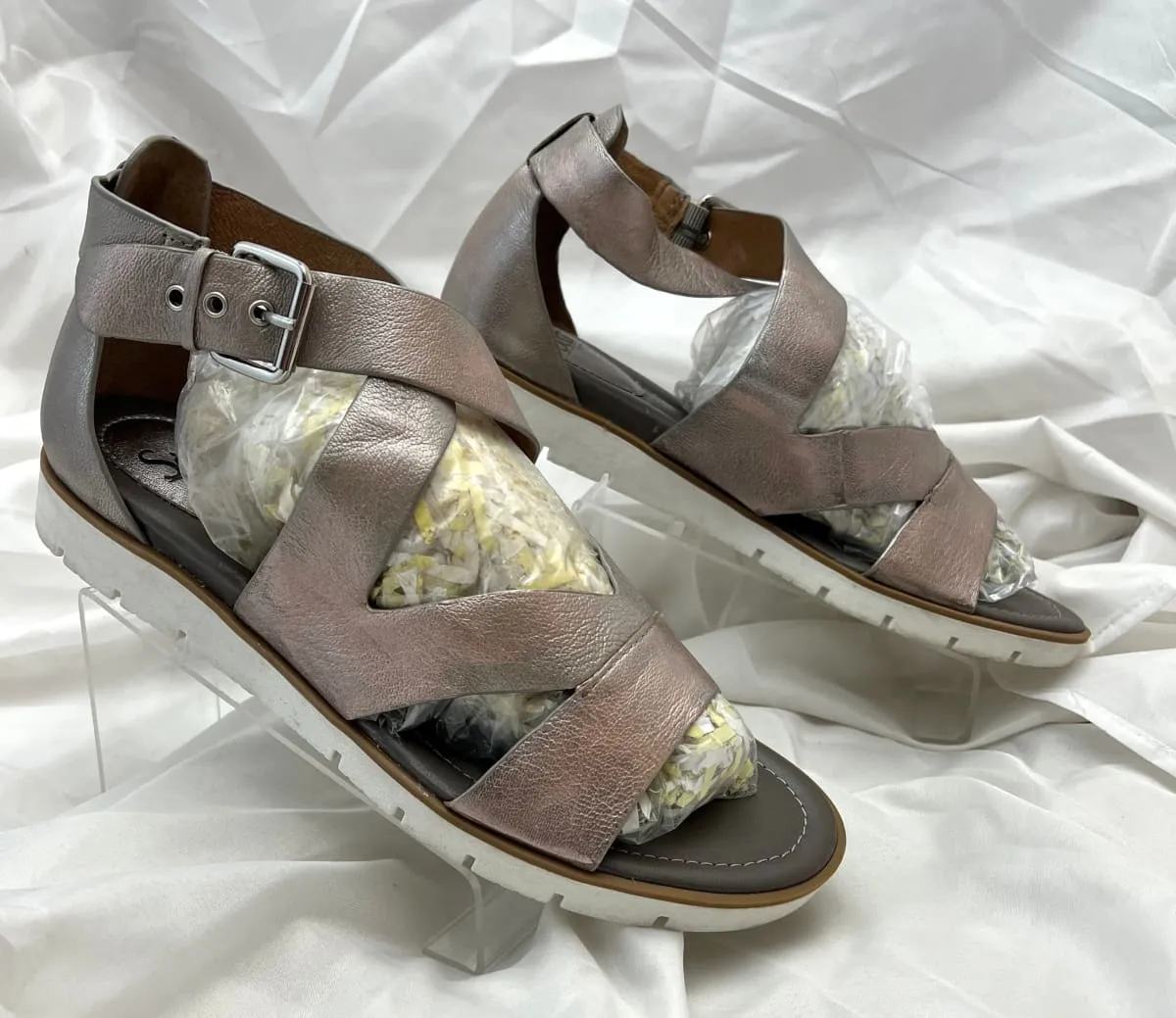 Women's SOFFT •Maribel•. Sandal  Anthracite Leather - Preowned